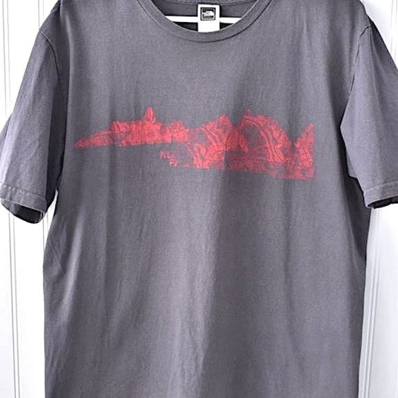 The North Face Other - THE NORTH FACE Vintage Logo 100% Cotton Gray/Red T-Shirt Large
